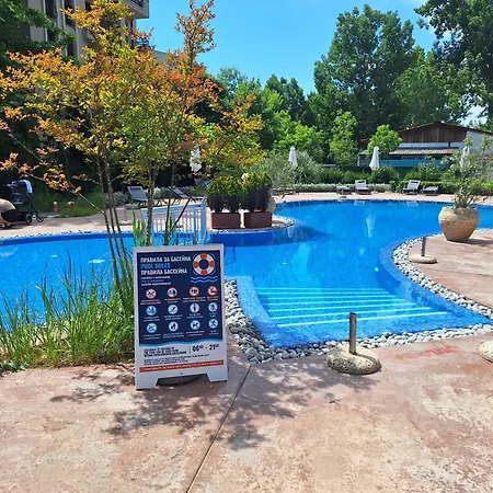 Brandnew 3 With Poolview In Cascadas דירה *